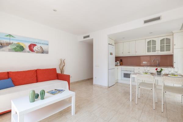 #53332 - Nova Apartment | Lomavuokraus | Hello Homes Sitges