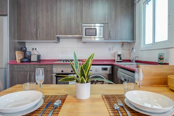 #53543 - Central Terrace | Ferieudlejning | Hello Homes Sitges