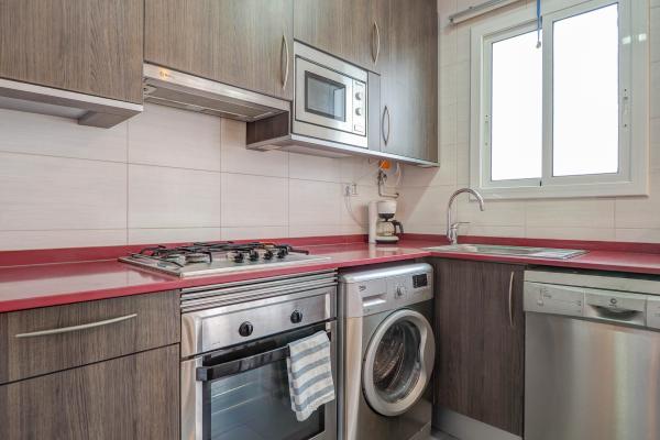#53545 - Central Terrace | Ferieudlejning | Hello Homes Sitges