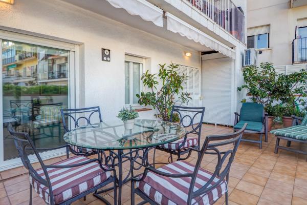 #53637 - La sirena Apartment | Ferieudlejning | Hello Homes Sitges
