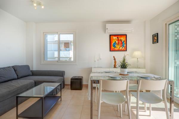 #53733 - Balmins White | Alquiler Vacacional | Hello Homes Sitges