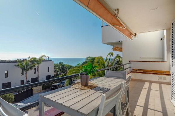 #53744 - Balmins White | Affitto Vacanze | Hello Homes Sitges