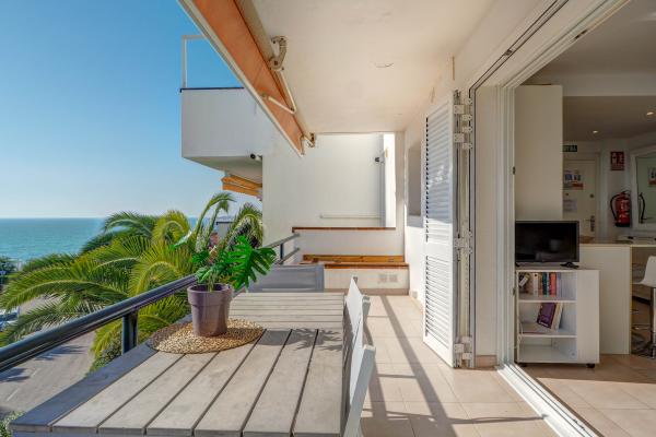 #53745 - Balmins White | Affitto Vacanze | Hello Homes Sitges