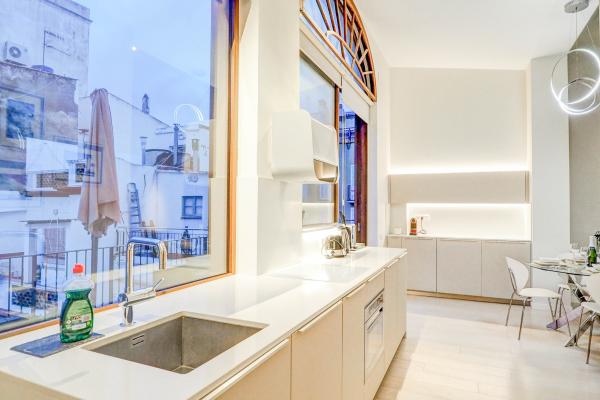 #54404 - En Vogue | Holiday Rentals | Hello Homes Sitges