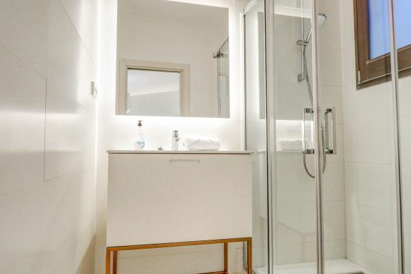 #54406 - En Vogue | Holiday Rentals | Hello Homes Sitges