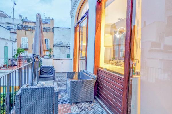 #54409 - En Vogue | Holiday Rentals | Hello Homes Sitges