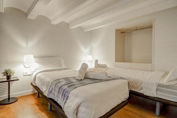#54431 - En Vogue | Holiday Rentals | Hello Homes Sitges