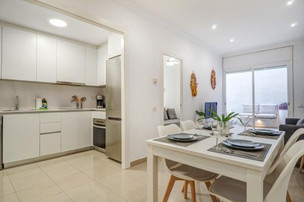 #54524 - White Center Apartment | Ferienunterkünfte | Hello Homes Sitges
