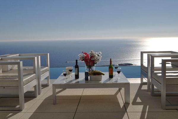 #5530 - Infinity Villa | Lloguer Turístic | Hello Homes Sitges