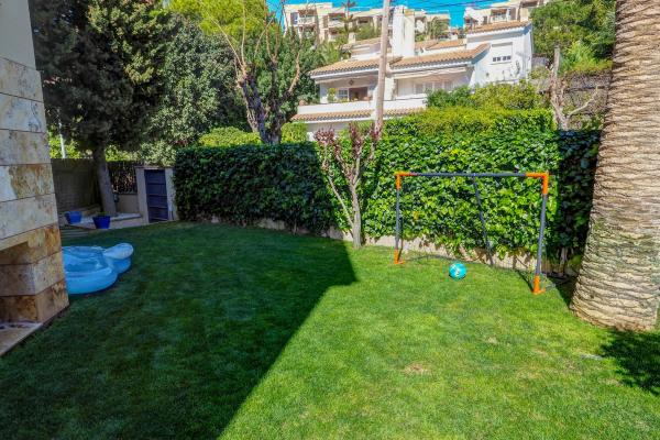 #55326 - Sunset House | Holiday Rentals | Hello Homes Sitges