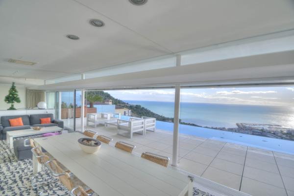 #5539 - Infinity Villa | Lloguer Turístic | Hello Homes Sitges