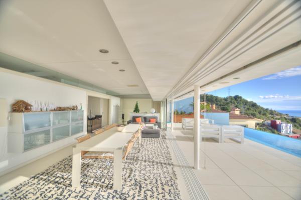 #5548 - Infinity Villa | Lloguer Turístic | Hello Homes Sitges