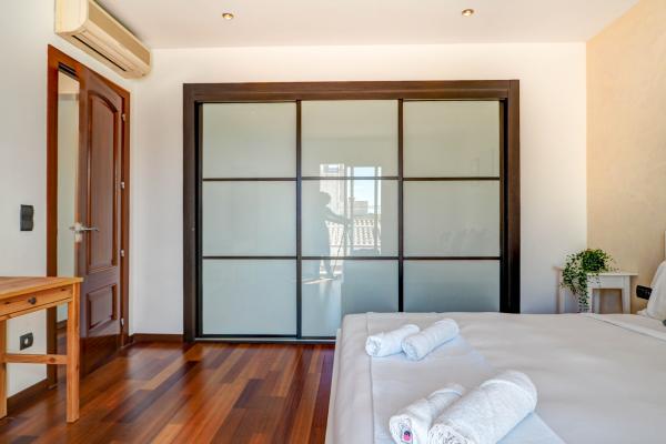#55892 - Ollie Apartment | Ferieudlejning | Hello Homes Sitges
