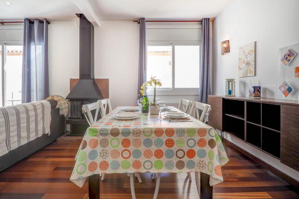 #55903 - Ollie Apartment | Ferieudlejning | Hello Homes Sitges