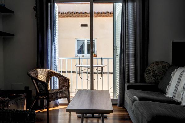 #55907 - Ollie Apartment | Ferieudlejning | Hello Homes Sitges