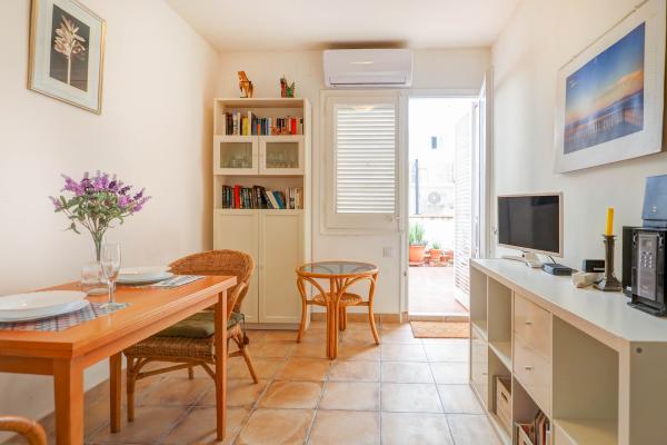 #56004 - Gladiator Apartment | Location de Vacances | Hello Homes Sitges