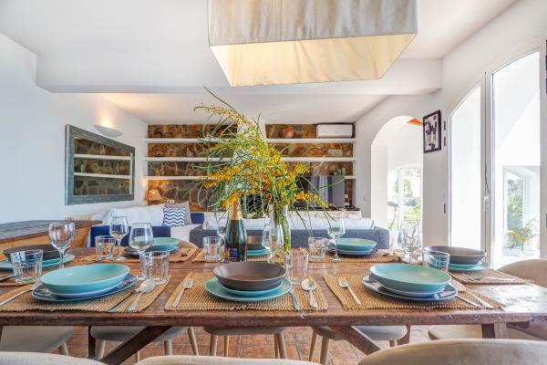#56084 - Zen Villa | Ferieudlejning | Hello Homes Sitges