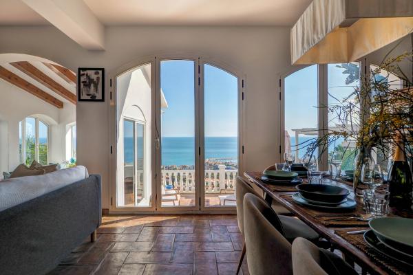 #56085 - Zen Villa | Ferieudlejning | Hello Homes Sitges