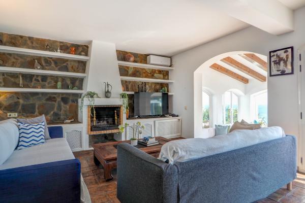 #56086 - Zen Villa | Ferieudlejning | Hello Homes Sitges
