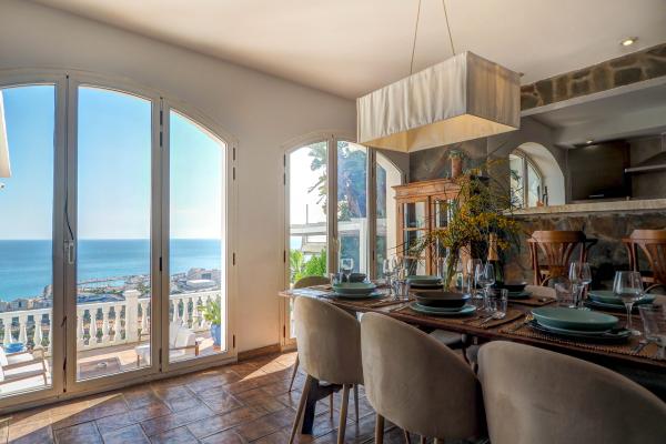 #56095 - Zen Villa | Ferieudlejning | Hello Homes Sitges
