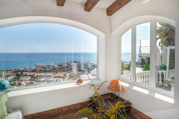 #56131 - Zen Villa | Ferieudlejning | Hello Homes Sitges