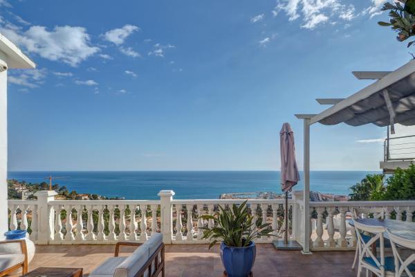 #56135 - Zen Villa | Ferieudlejning | Hello Homes Sitges