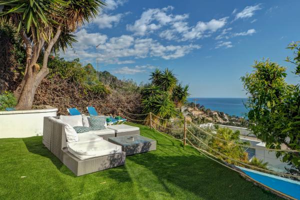 #56138 - Zen Villa | Ferieudlejning | Hello Homes Sitges