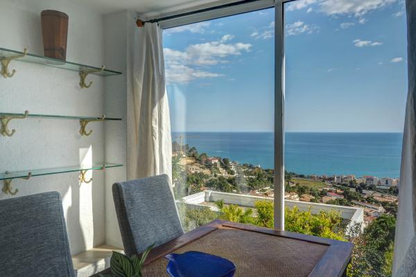 #56154 - Zen Villa | Ferieudlejning | Hello Homes Sitges