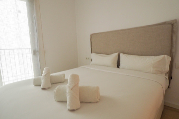 #56345 - Stark Apartment | Holiday Rentals | Hello Homes Sitges