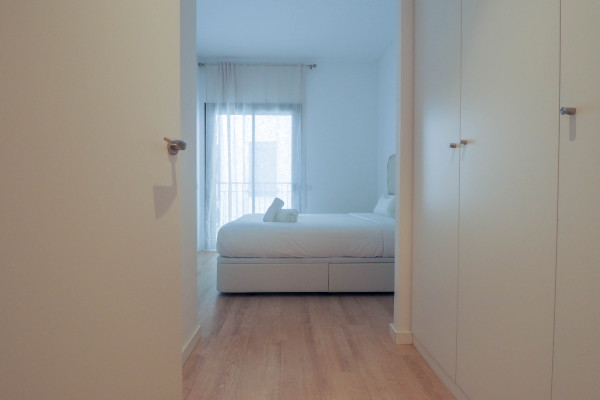 #56346 - Stark Apartment | Holiday Rentals | Hello Homes Sitges