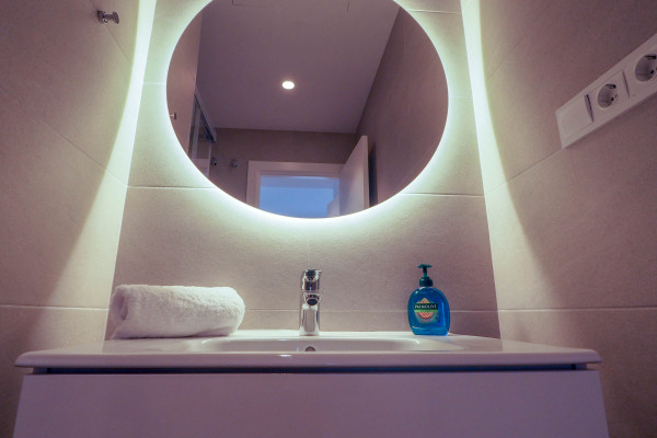 #56353 - Stark Apartment | Holiday Rentals | Hello Homes Sitges