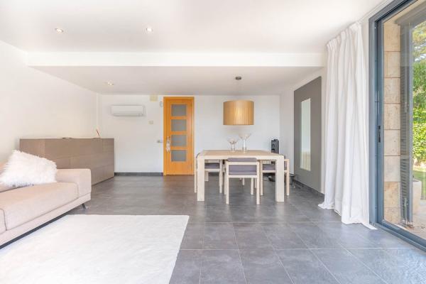 #57734 - Sunset House | Lomavuokraus | Hello Homes Sitges