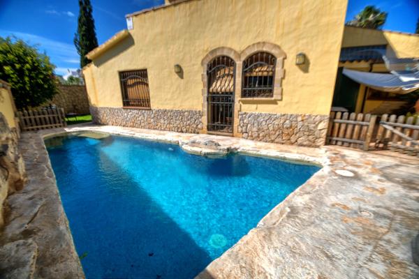 #6087 - Dream House | Holiday Rentals | Hello Homes Sitges