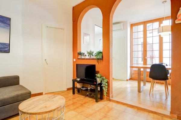 #60893 - Charming Patio | 假日租赁 | Hello Homes Sitges