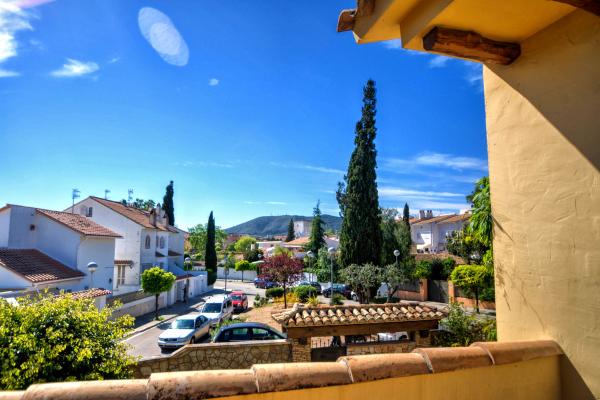 #6094 - Dream House | Holiday Rentals | Hello Homes Sitges