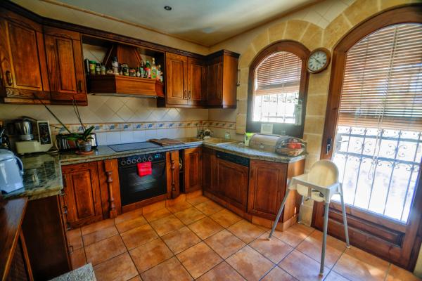 #6098 - Dream House | Holiday Rentals | Hello Homes Sitges