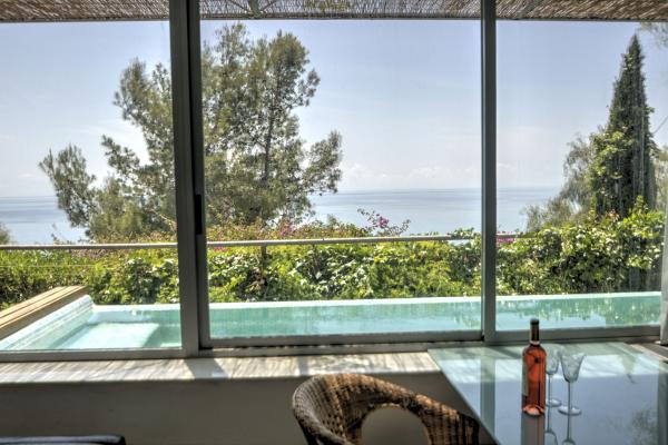 #6106 - CASA CIELO | Holiday Rentals | Hello Homes Sitges