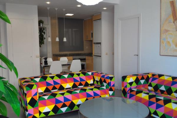 #6144 - BIG FAMILY SITGES IN THE CENTER | Holiday Rentals | Hello Homes Sitges
