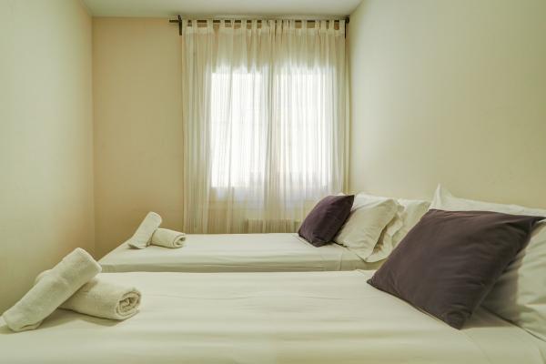 #62263 - Beach Matucana Apartment | Holiday Rentals | Hello Homes Sitges