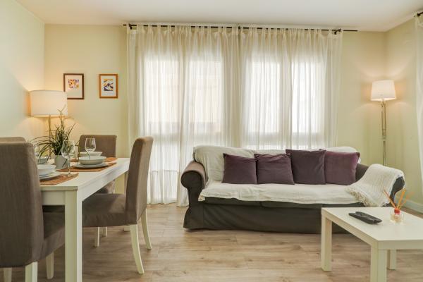 #62271 - Beach Matucana Apartment | Holiday Rentals | Hello Homes Sitges