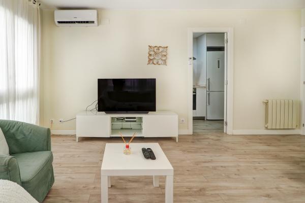 #62274 - Beach Matucana Apartment | Holiday Rentals | Hello Homes Sitges