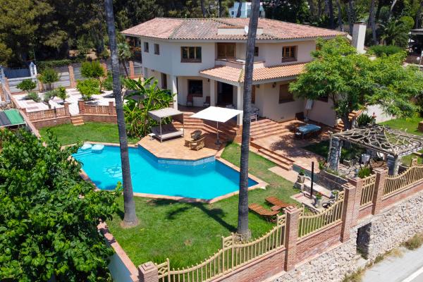 #62437 - Villa El Faro | バケーションレンタル | Hello Homes Sitges