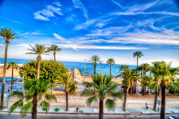 #6303 - Las Ventanas Sea Front | Ferieudlejning | Hello Homes Sitges