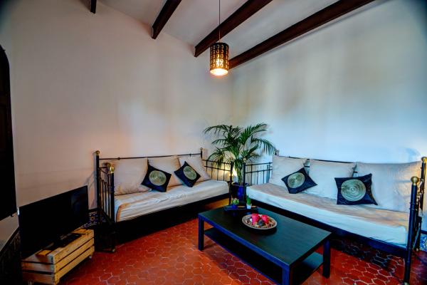 #6327 - Las Ventanas Sea Front | Ferieudlejning | Hello Homes Sitges