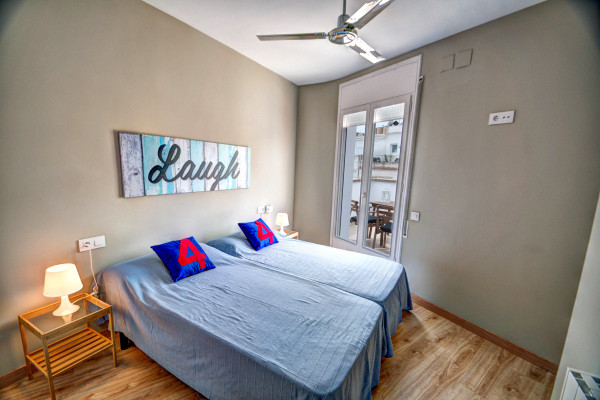 #6414 - Amazing Terrace in the Center | Holiday Rentals | Hello Homes Sitges