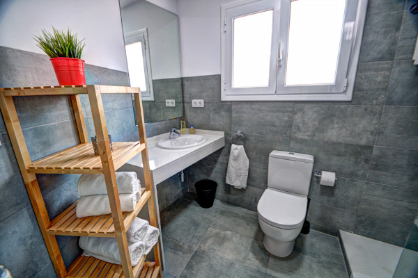 #6428 - Amazing Terrace in the Center | Holiday Rentals | Hello Homes Sitges