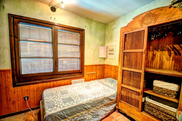 #6633 - Dream House | Holiday Rentals | Hello Homes Sitges