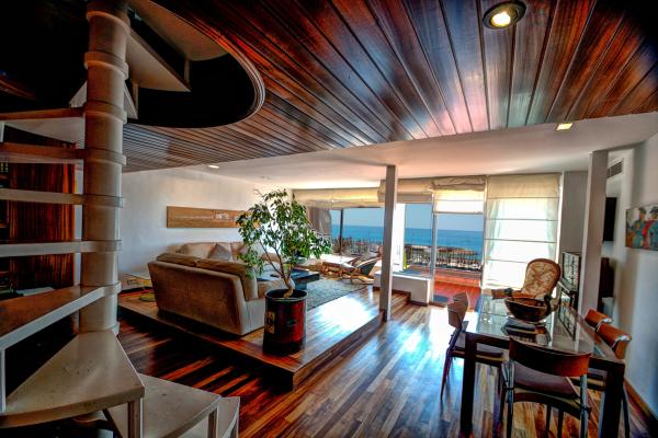 #6752 - AMAZING DUPLEX AIGUADOLC | Ferieudlejning | Hello Homes Sitges