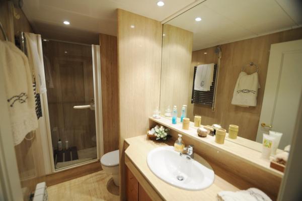 #7249 - Luxury Apartment with Swimming Pool | Holiday Rentals | Hello Homes Sitges