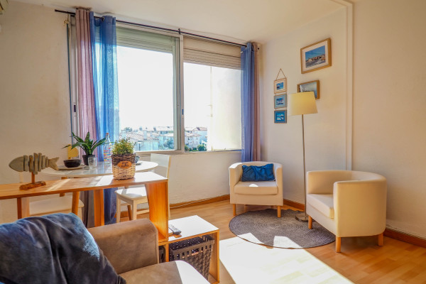 #72644 - The Blue Island Loft | Lomavuokraus | Hello Homes Sitges